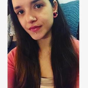 Meet your Posher, Valerie